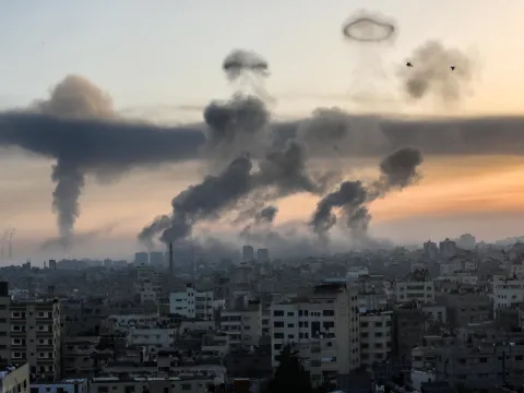 Several chimneys emitting polluting smoke in Israel 