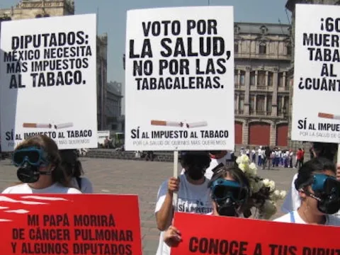 Mexico Salud-Hable protest