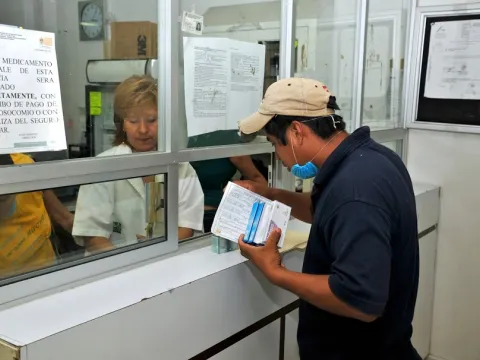 Mexico: Seguro Popular health coverage program