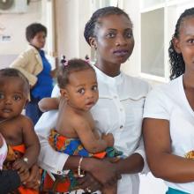 Women breastfeeding in Mozambique 