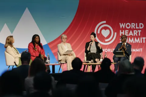 NCDA President Leslie Rae Ferat speaking at the closing plenary of the 11th World Heart Summit