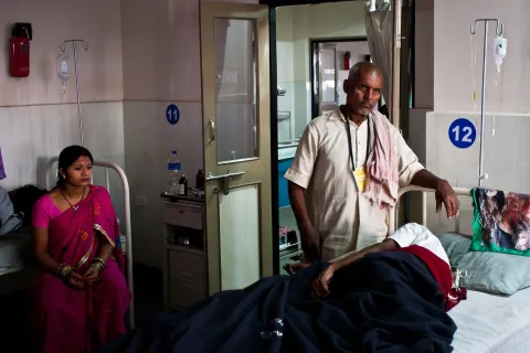 Unidentified Indian people in a local hospital on Nov 8, 2011 in Raxaul, Bihar state, India.
