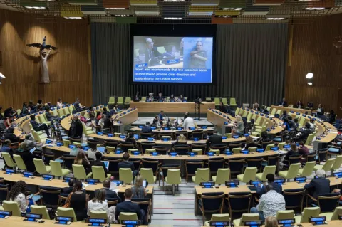 A wide view of a session of the three-day ministerial segment of the High-Level Political Forum on Sustainable Development, convened under the auspices of ECOSOC © UN Photo/Kim Haughton