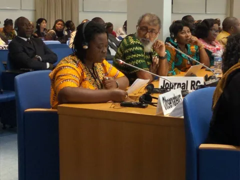 Woman delivering statement at 69th Session of the Regional Committee for Africa