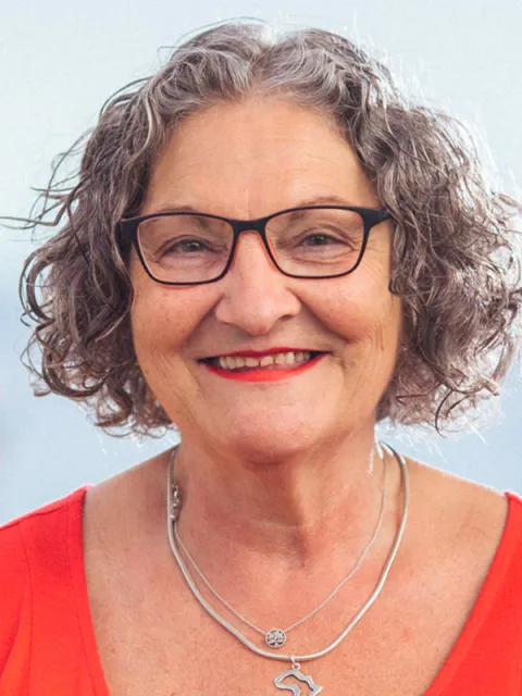 Jackie Romoff portrait