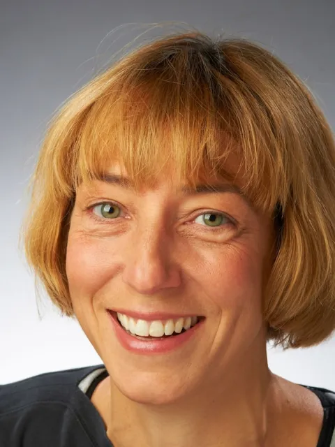 Anna Gilmore portrait 