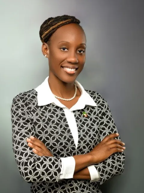 Jahnel Nisbett headshot 