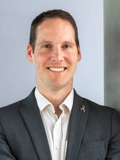 Owen Jackson CRUK headshot 
