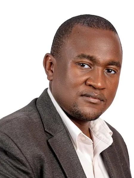 Evans Majau headshot