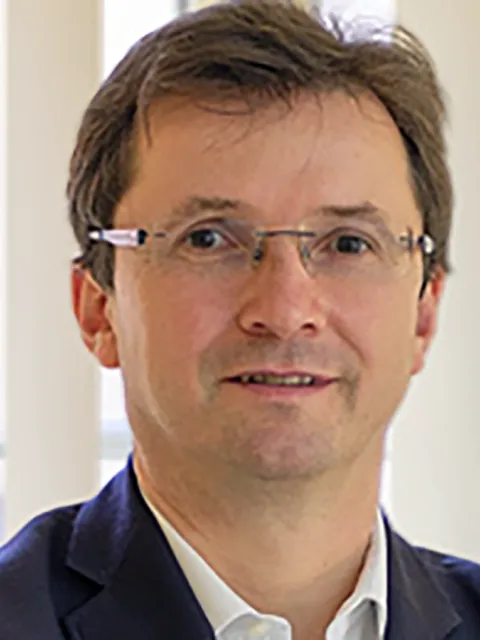 Peter Schwarz portrait