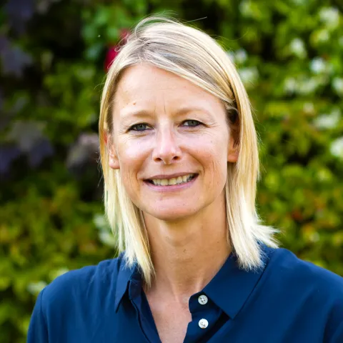 Katie Dain portrait (2025)