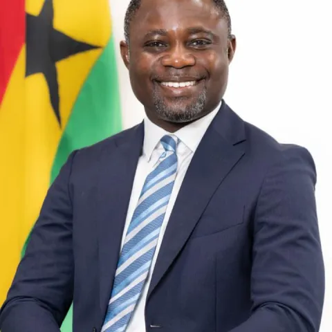 Kwabena Mintah Akandoh