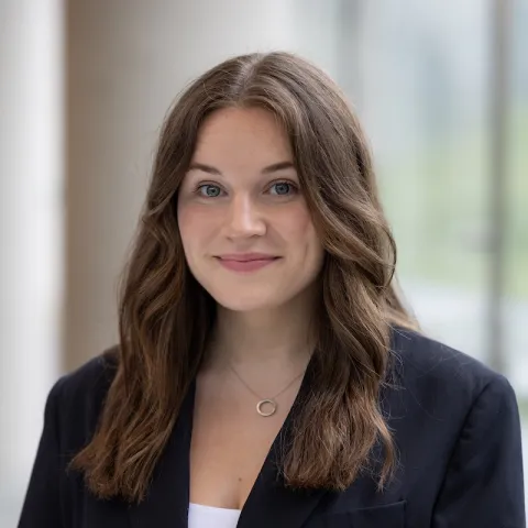 Francesca McLaren headshot